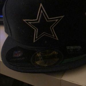 Brand New Dallas Cowboys fitted hat new era size 7